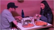 Inside Jon & Vinny's (Image via Twitter/@bestgug)